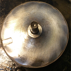 uszkodzenie turbosprężarki spowodowane nadmierną prędkością obrotową